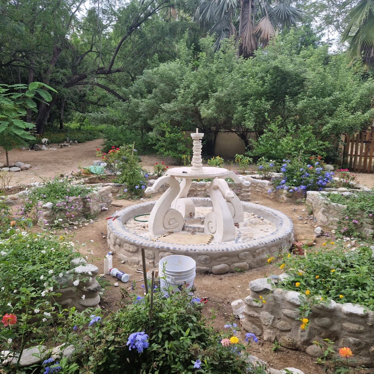 sacred alter, gardens, iboga retreat, Baja-el-Sanctuario